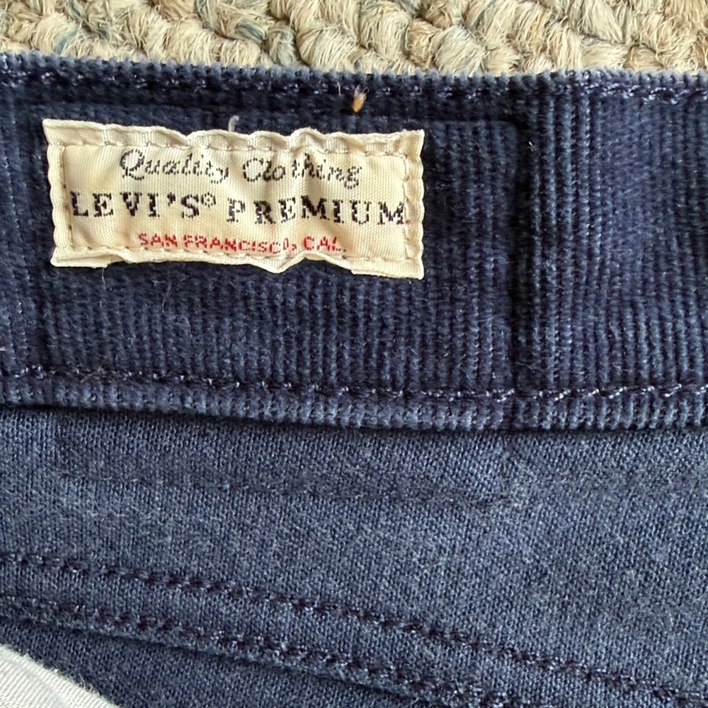 Levi's Women's Straight Leg Pants - Navy Blue - Picture 2 of 5